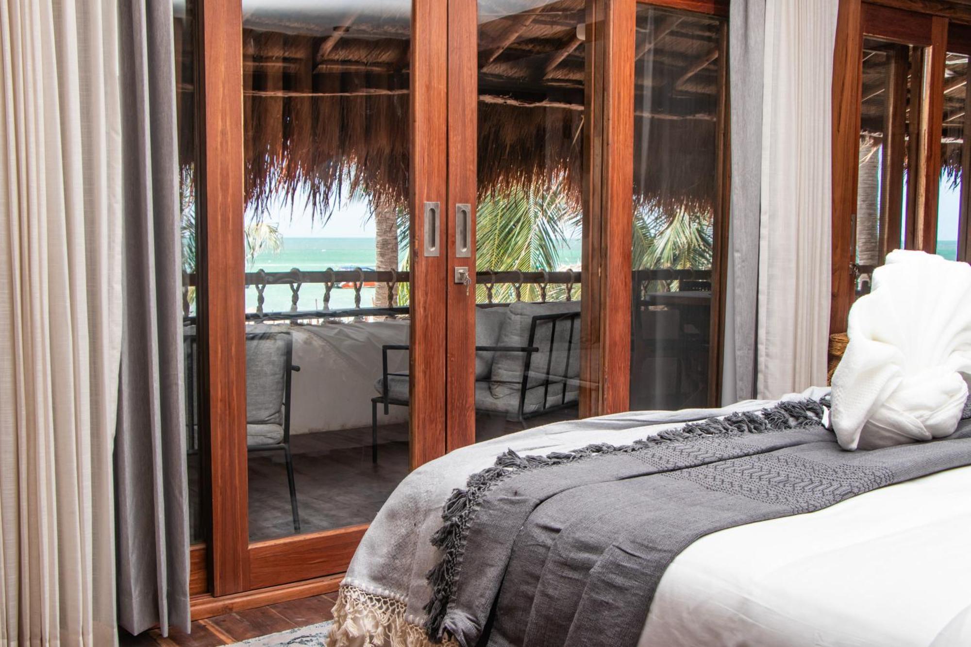 Amaite Beach Hotel Isla Holbox Exterior photo Suite at the Habitas Hotel